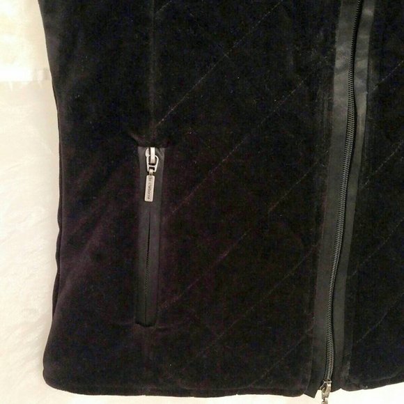 FLASH SALE! NEW Liz Claiborne Black Velvet Vest. Quilted, Zip Front & Pockets, S - Picture 8 of 13